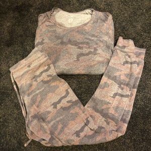 American Eagle marching set